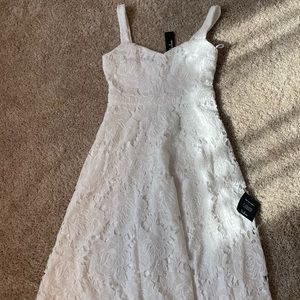 NWT Lulus Lace Dress